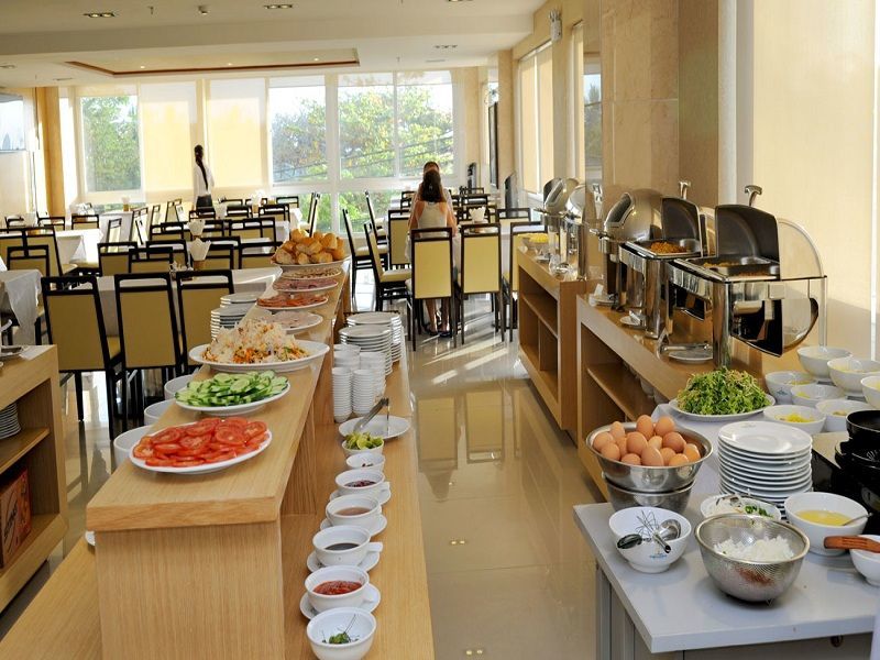 Dendro Beachfront Hotel Nha Trang Esterno foto