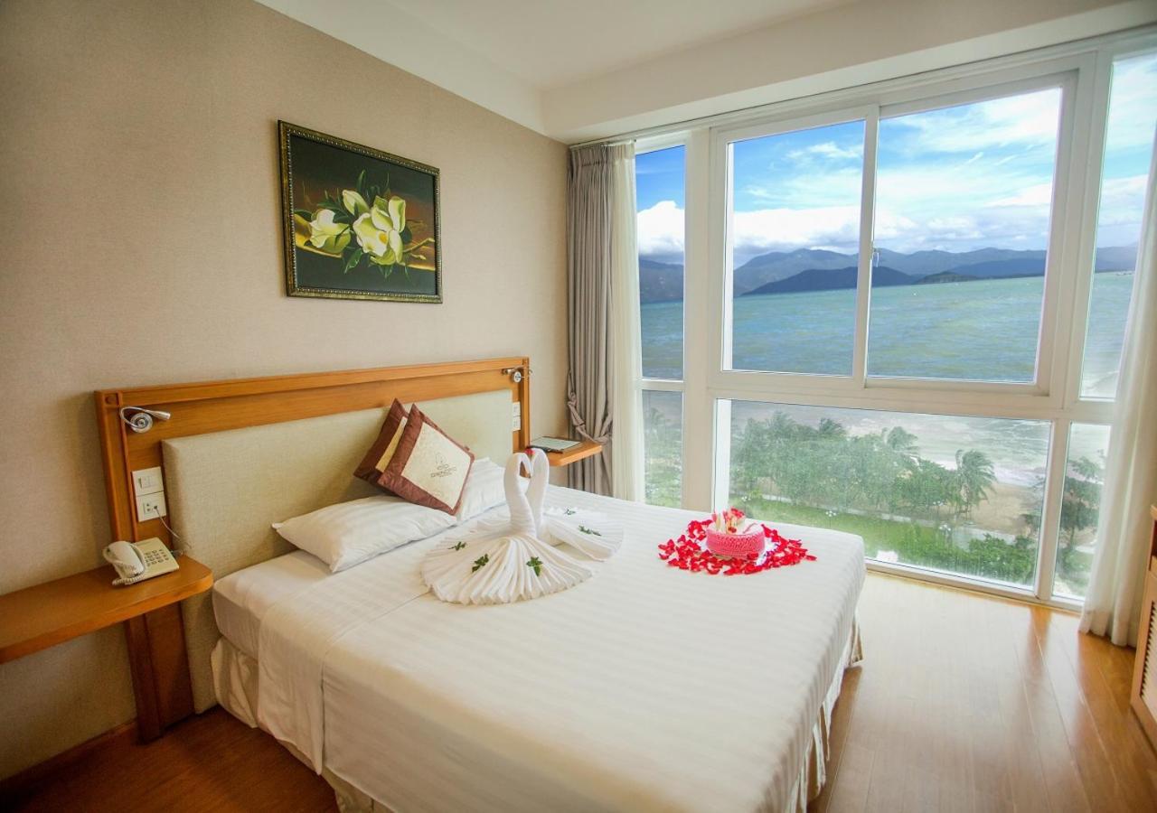Dendro Beachfront Hotel Nha Trang Esterno foto